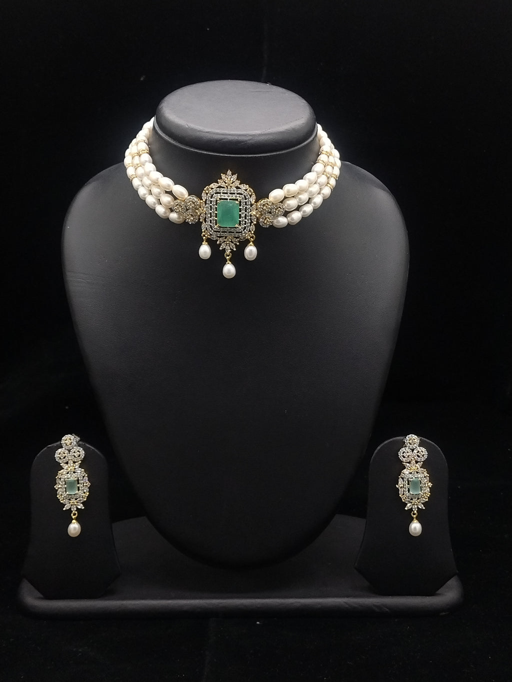 3-Line White Pearl Choker Set with Mint Green Stone Pendant3