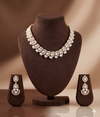 Elysia Teardrop Pearl Set