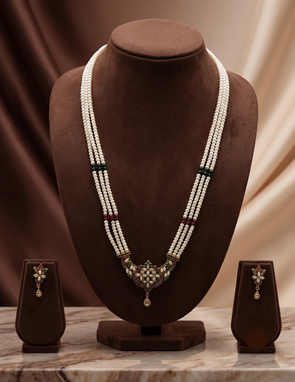 Triple-Strand White Flat Pearl Necklace with Pendant Set