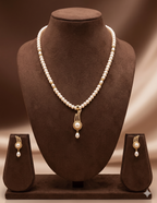 Ivory Grace Classic Freshwater Pearl One Line Pendant Set
