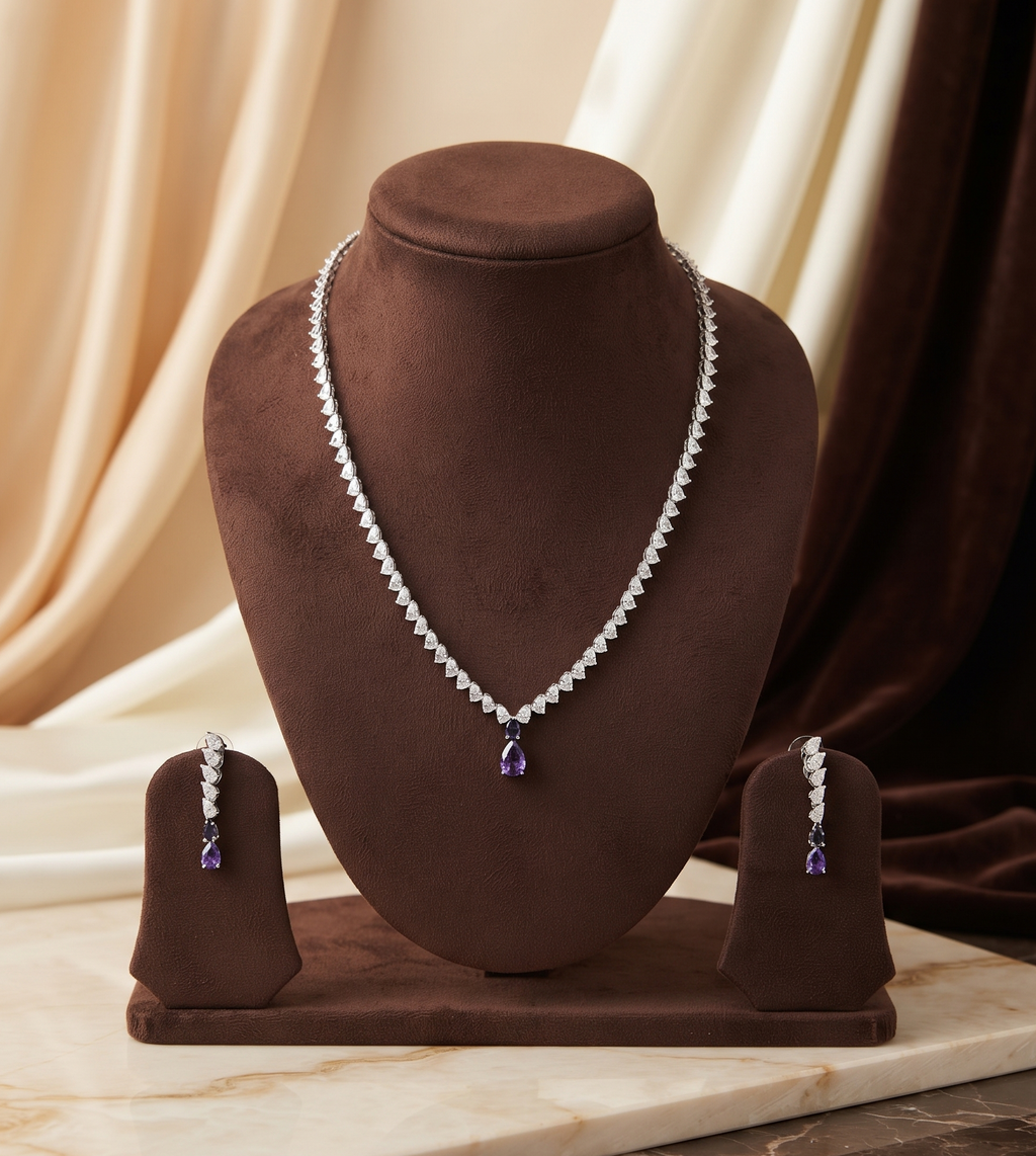 Fancy necklace set