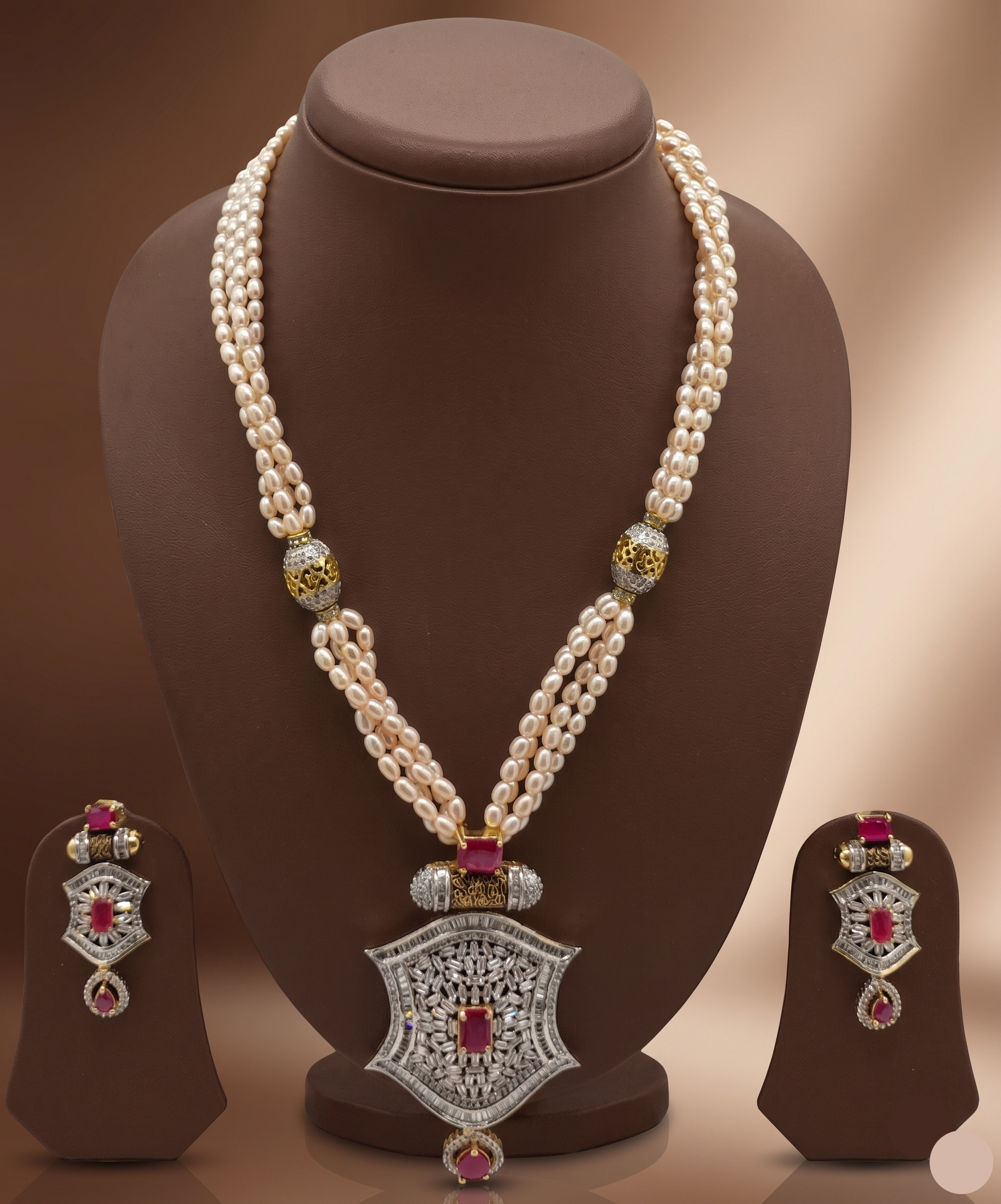 Four Line Freshwater Pearl Pendant  Set