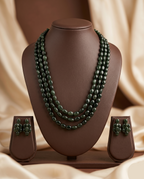 Classic Noir Oval Beaded Stone Necklace