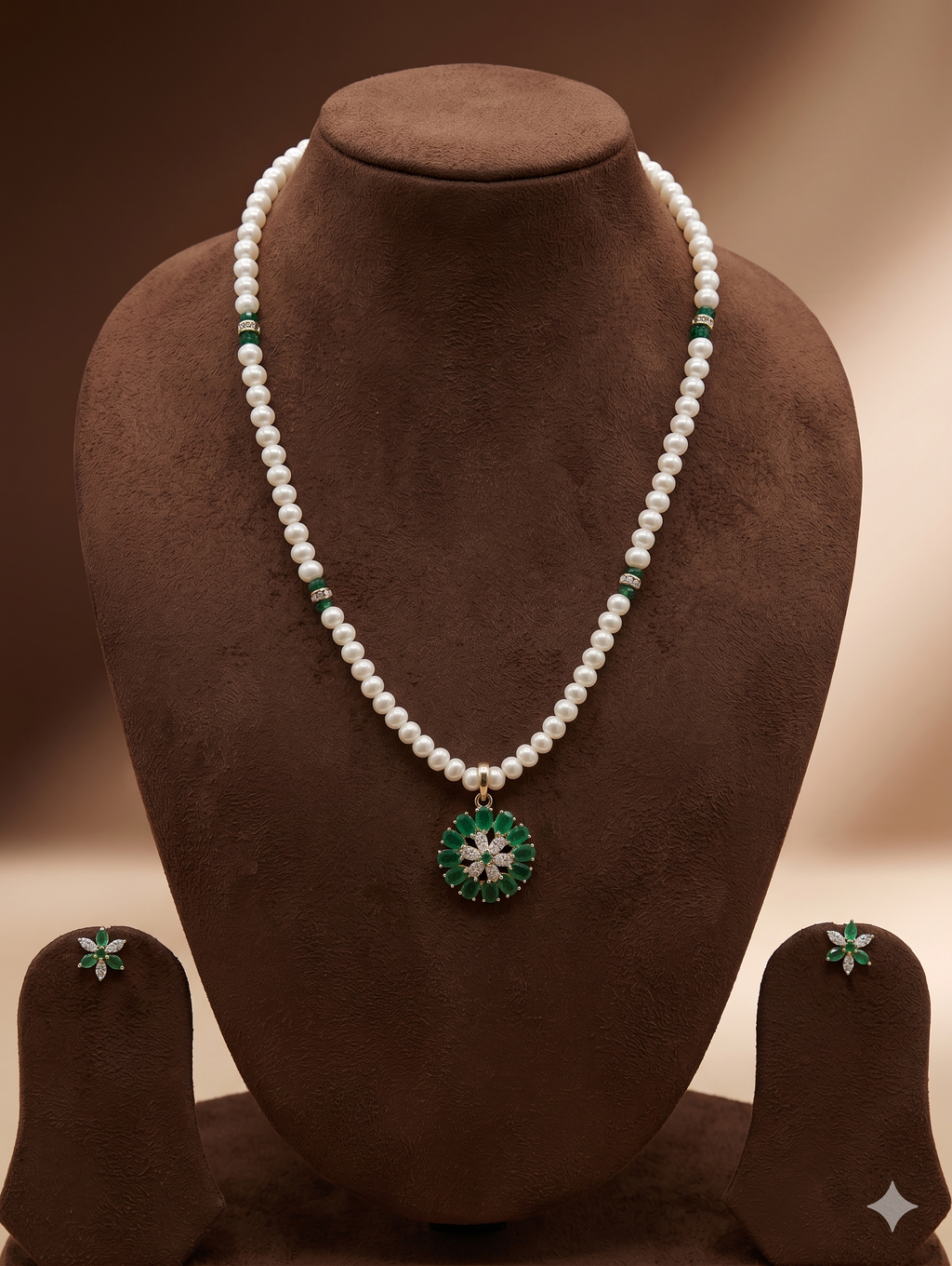 Emerald Bloom Freshwater One Line Pearl Pendant Set