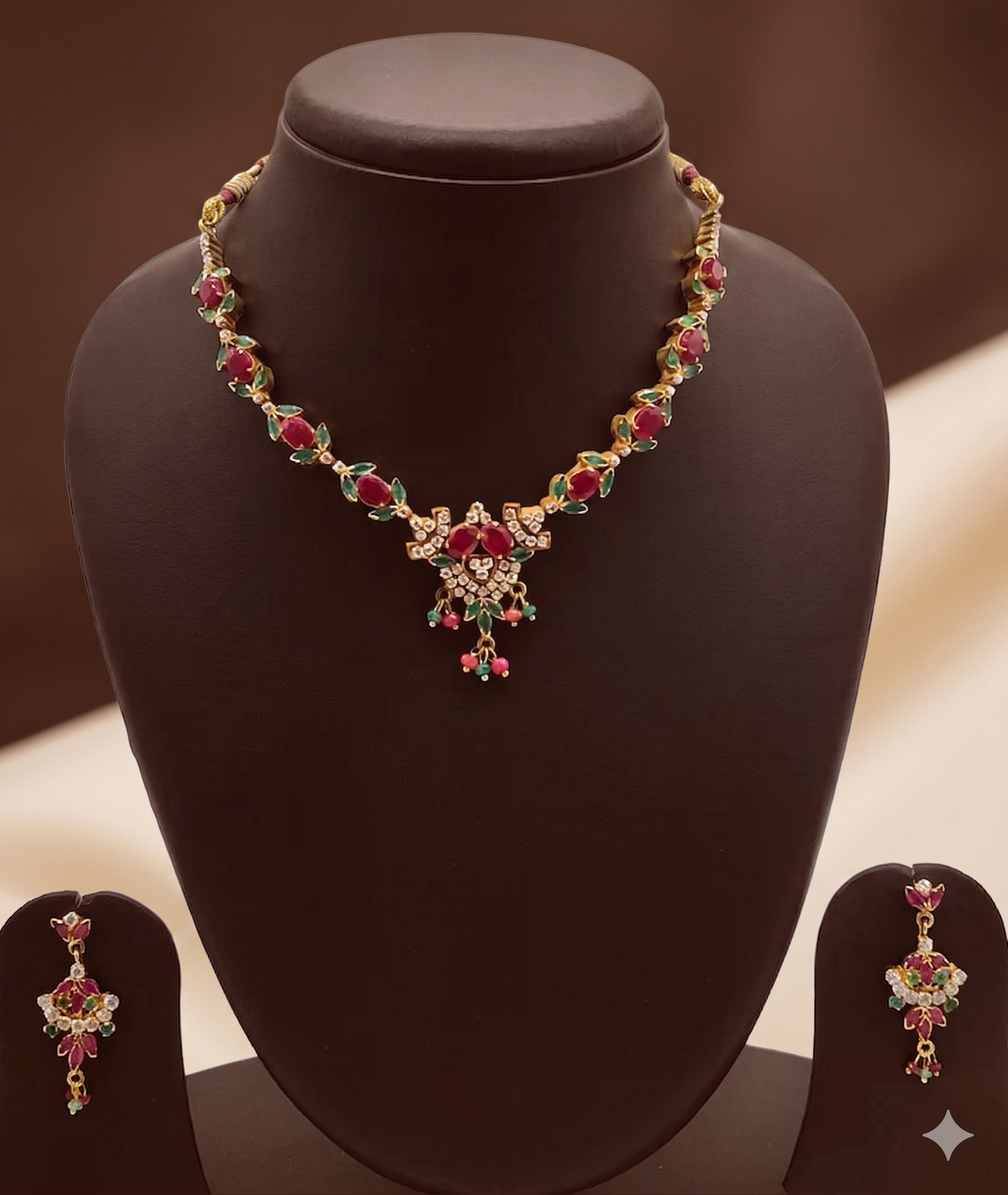 Necklace Set