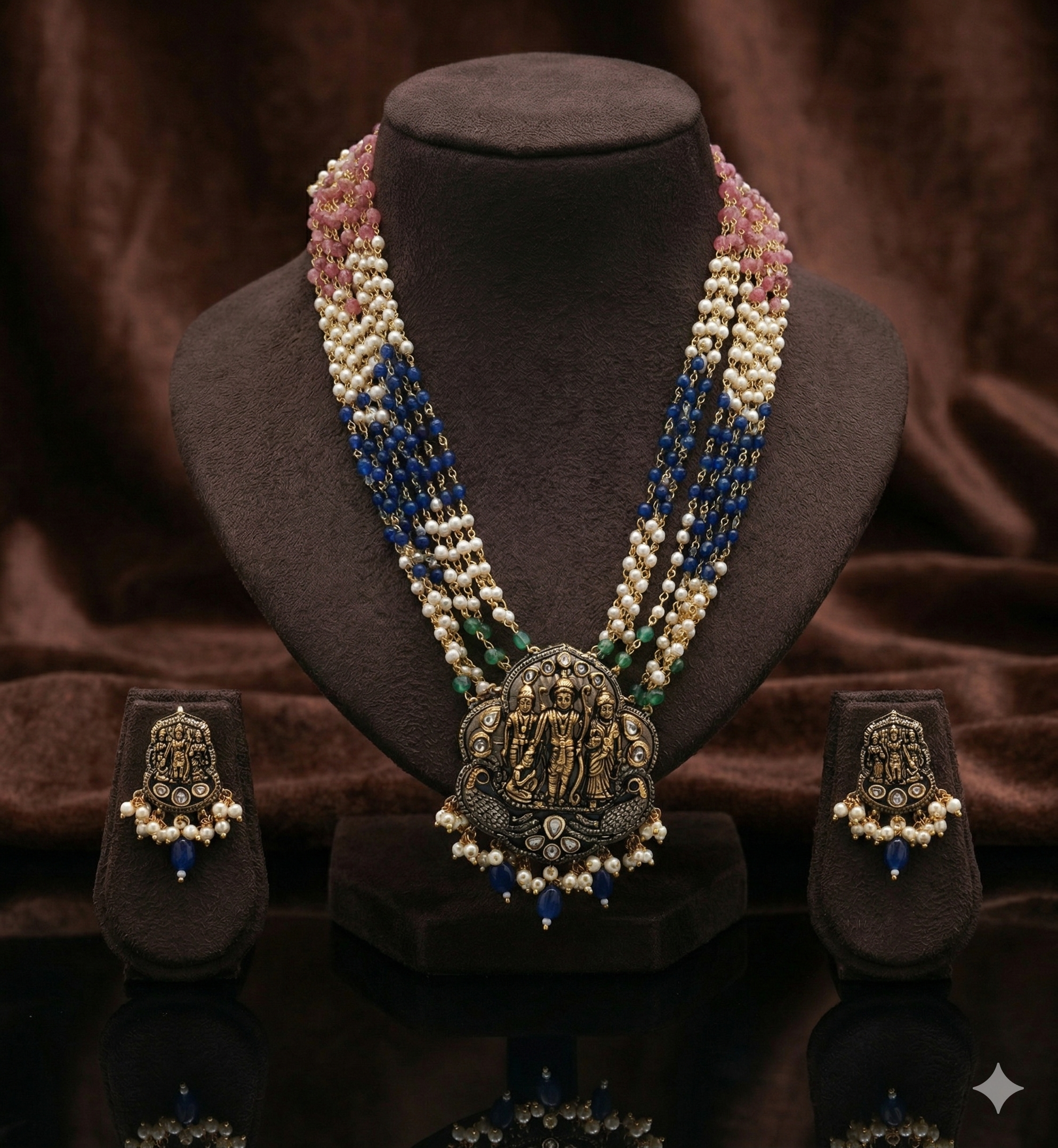 Temple Radiance Heritage Fancy Pendent Set