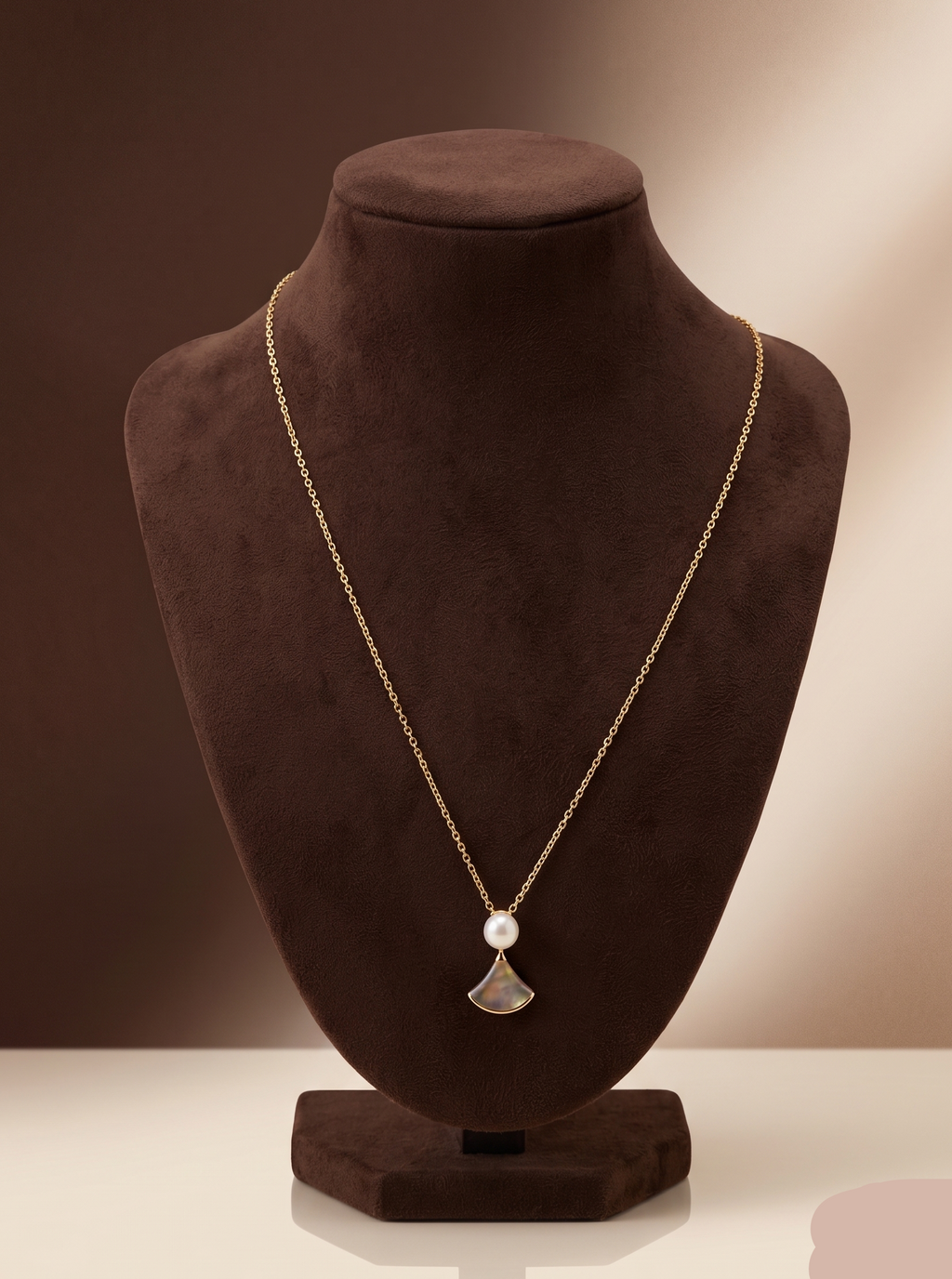 Golden Pearl Crescent Pendant Chain