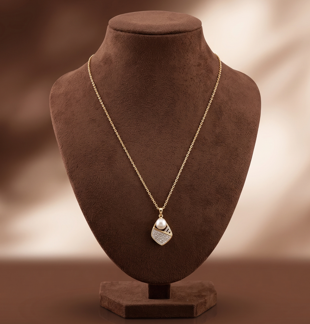 Golden Teardrop Pearl Pendant Chain