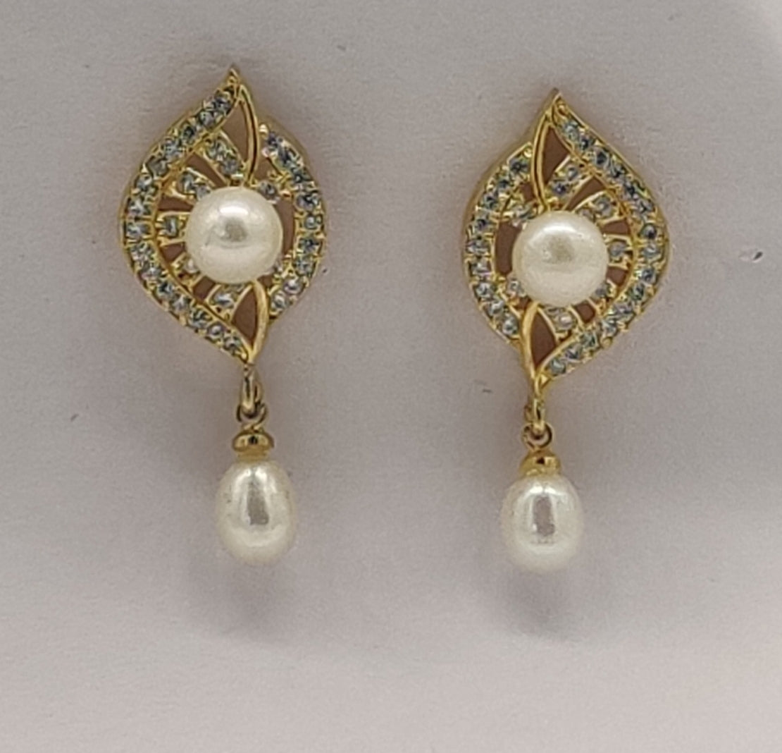 Gold Leaf Drop Pearl Earrings