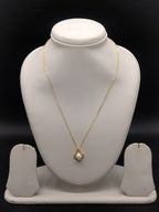 Gold tone clover pearl pendant chain necklace for women