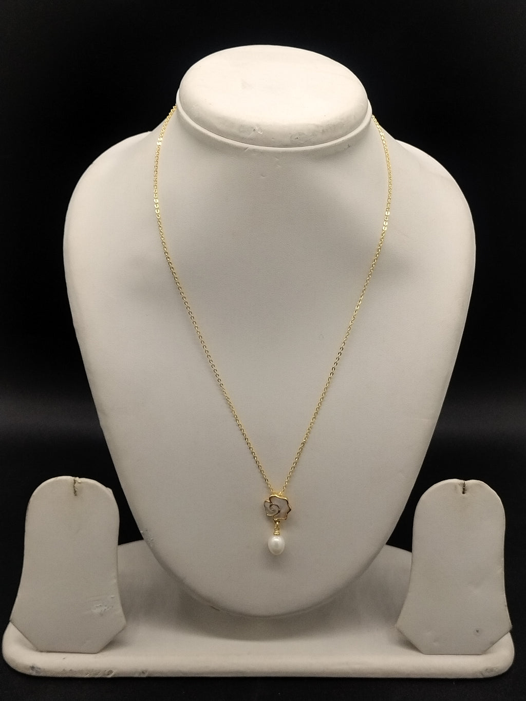 Gold tone floral pearl drop pendant necklace for women