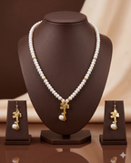 Golden Clover Freshwater Pearl Necklace & Earrings Set