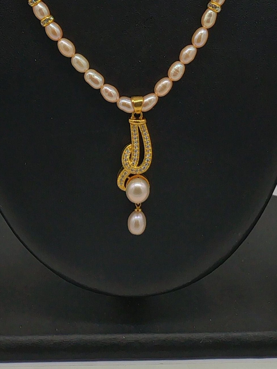 Golden Rhythm freshwater pearls pendant set with gold-toned beads for women