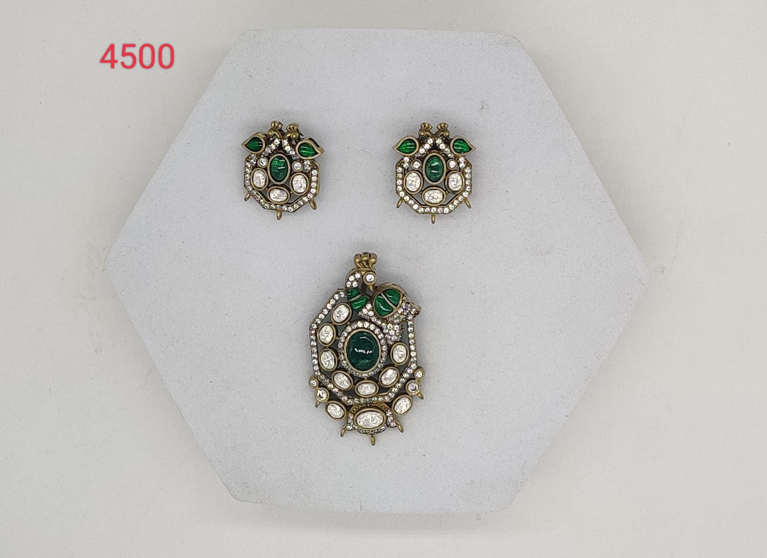 Emerald Heirloom CZ Pendent Set