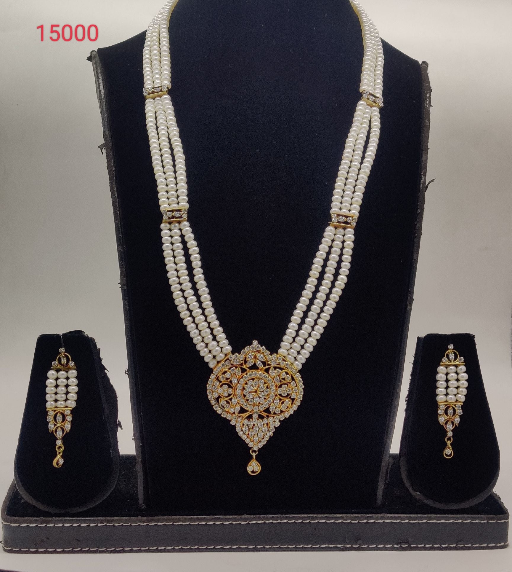 Celestial Charm three-line flat white pearl pendent set with clear stone pendant and matching earrings