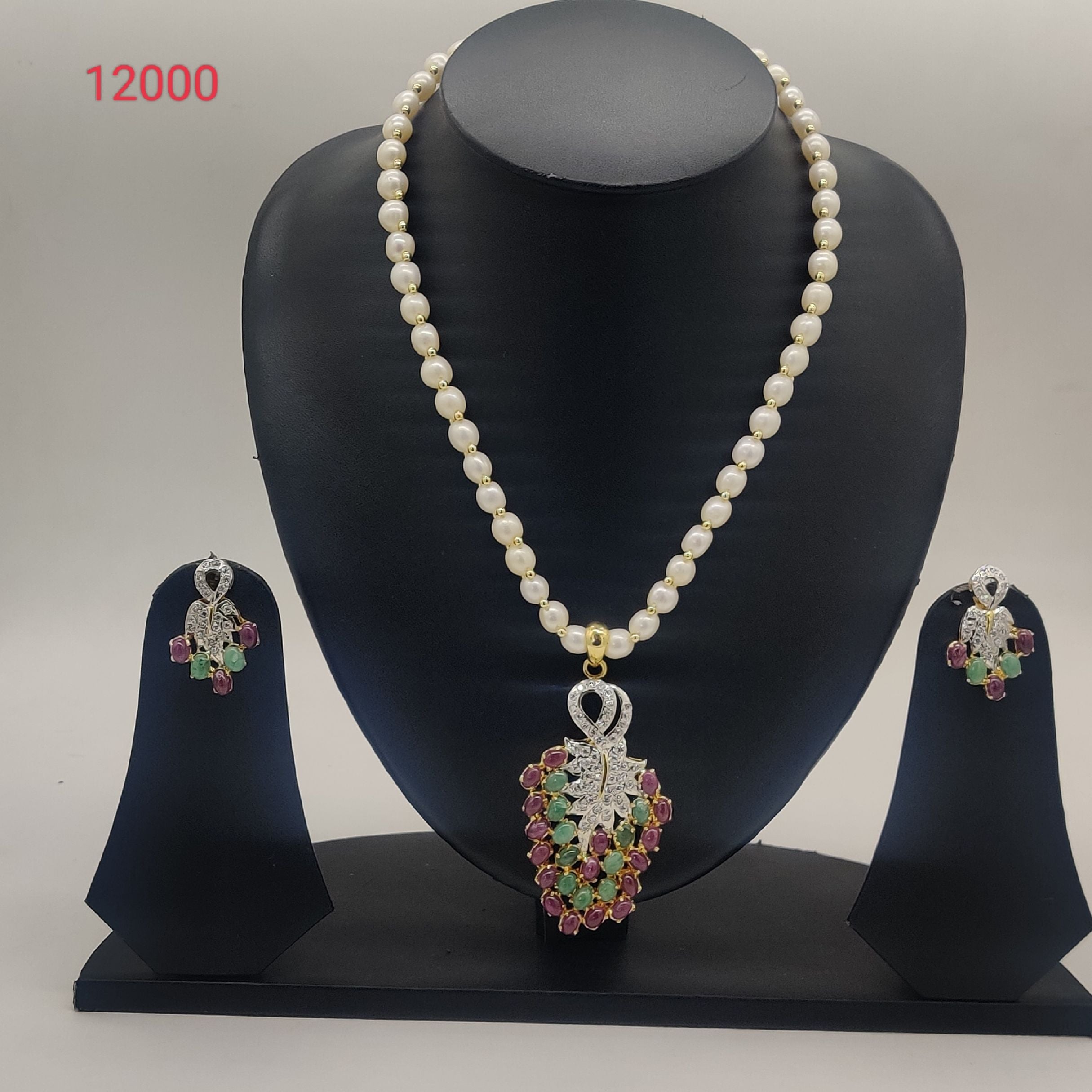pearl necklace with pendant and matching earrings set