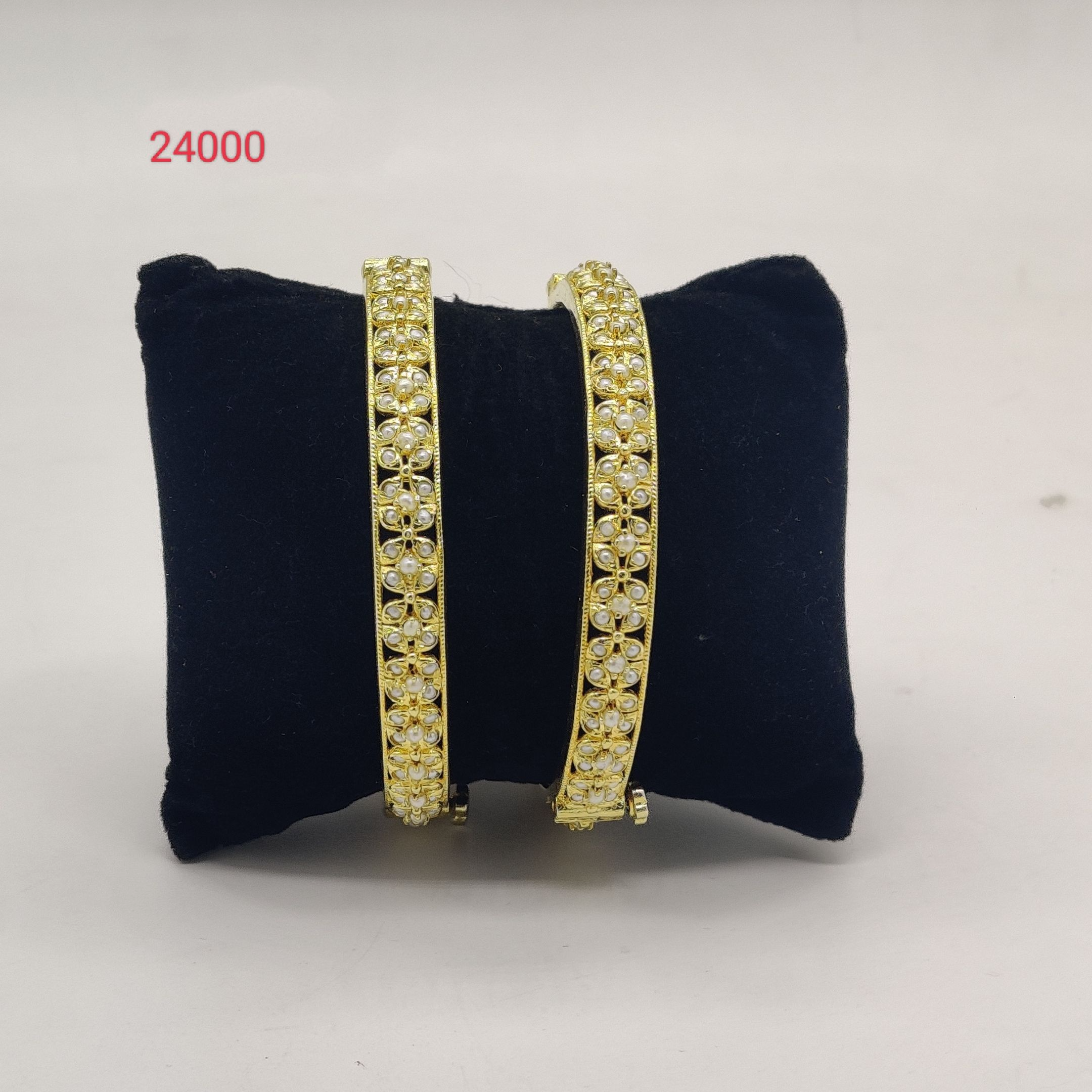 Classic Radiance AD Stone Bangles