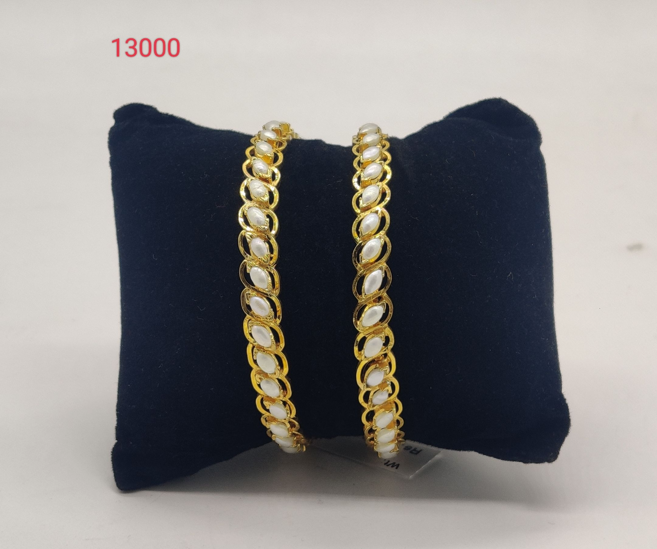 Gold Grace Pearl Line Bangles