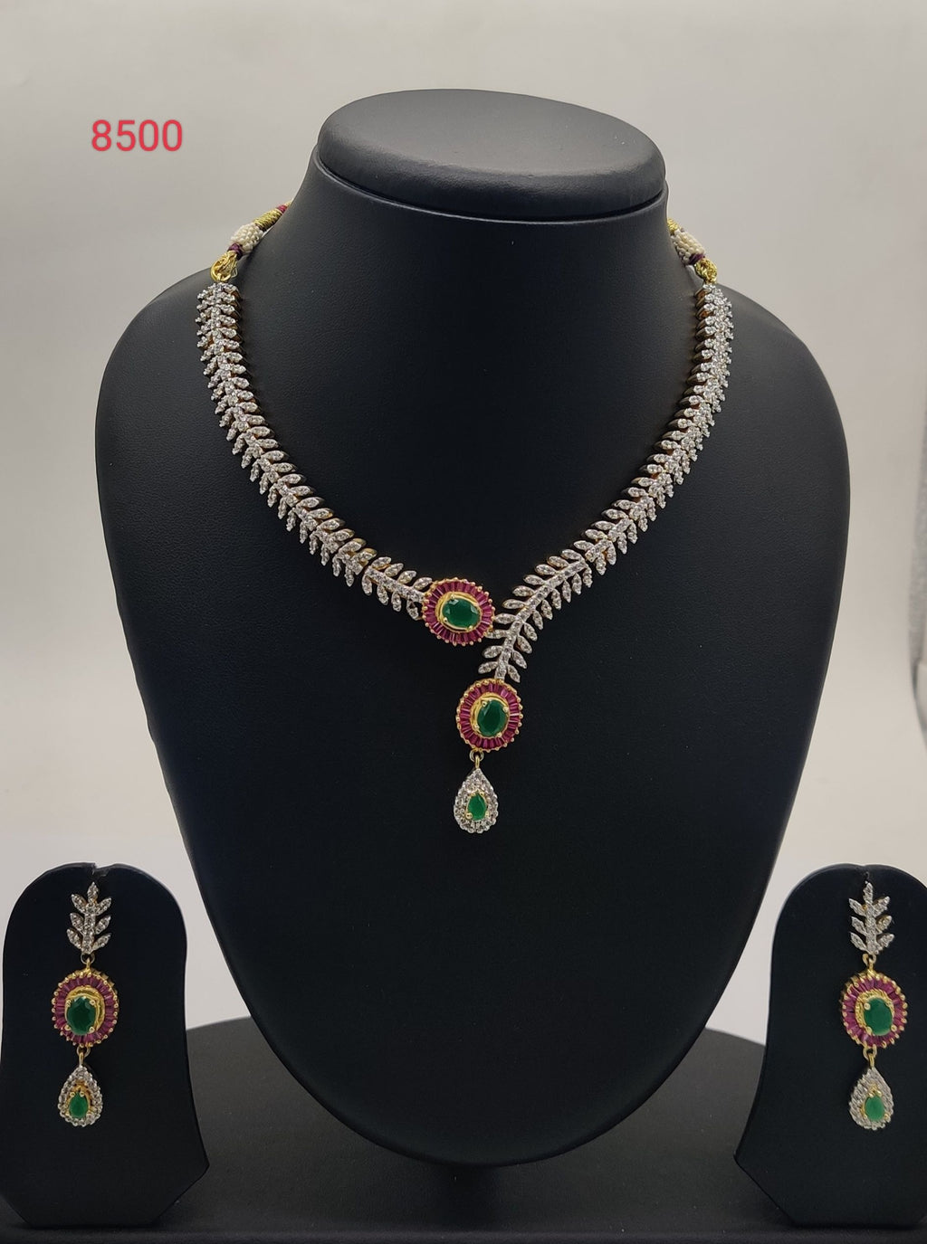 Necklace Set