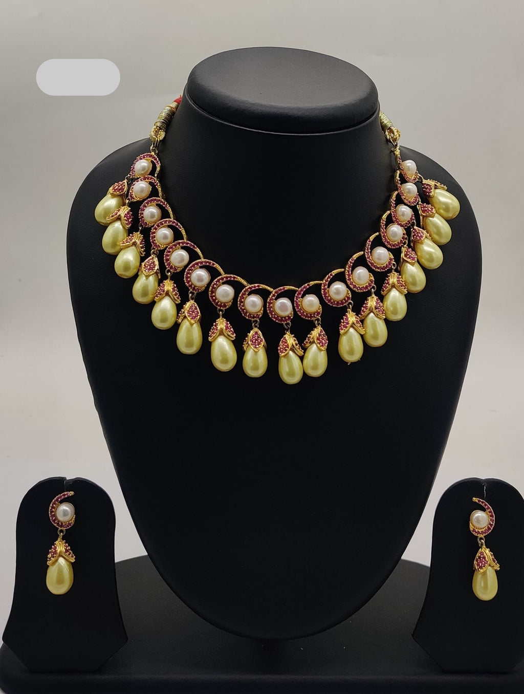 Pearl and Red CZ Stones Necklace Set