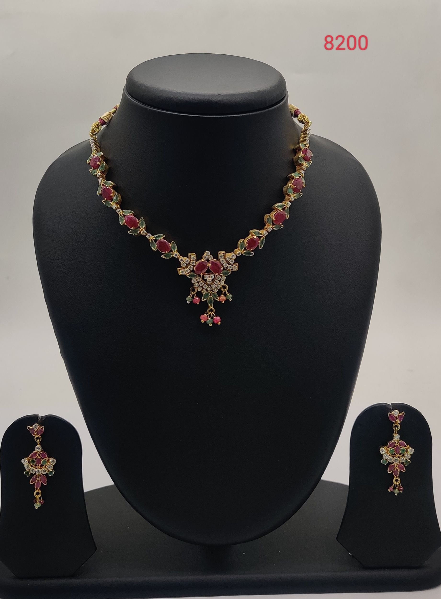 Necklace Set