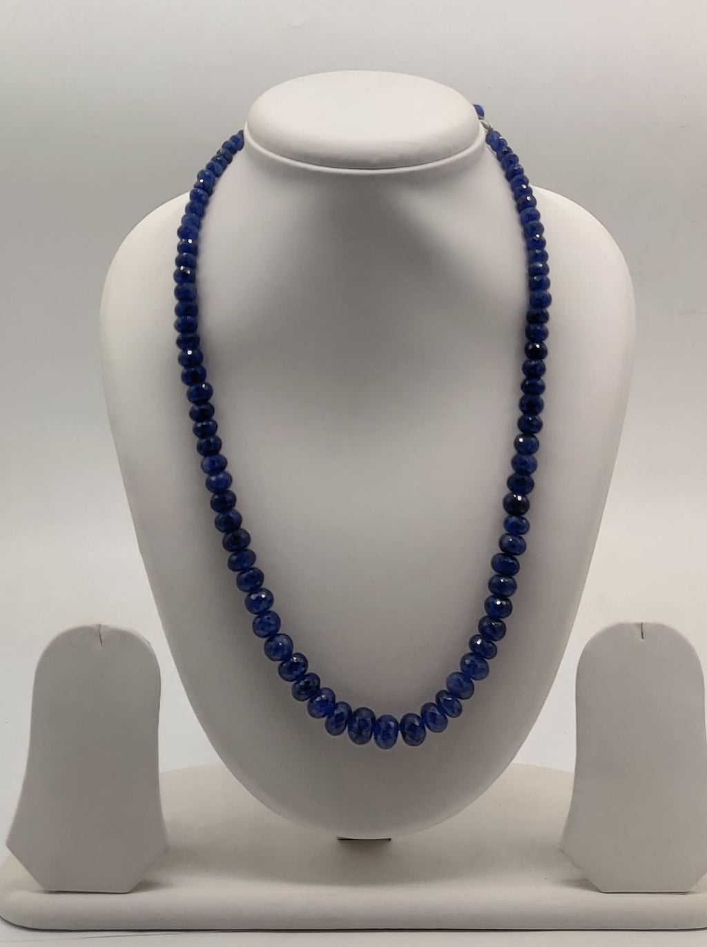 Twilight Loop � Single-Strand Faceted Blue Bead Necklace