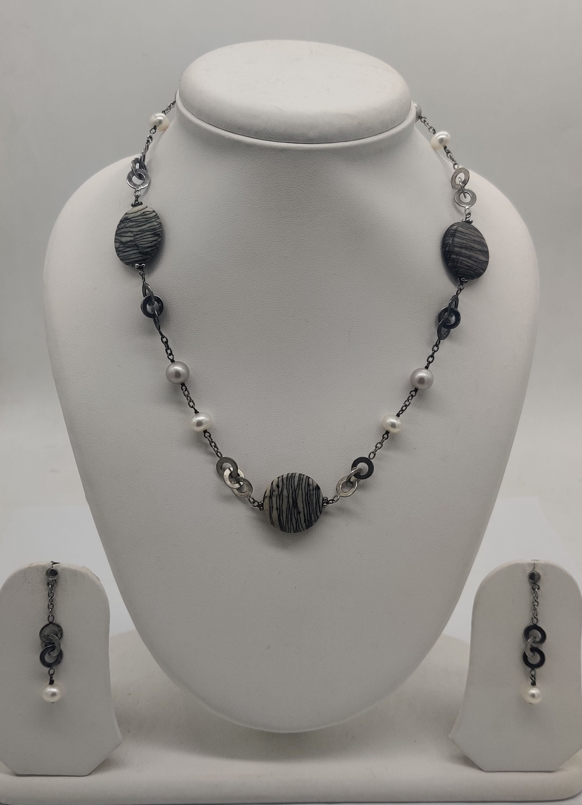 Sculpted Link & Pearl Fusion Pearls Silver Necklace Set