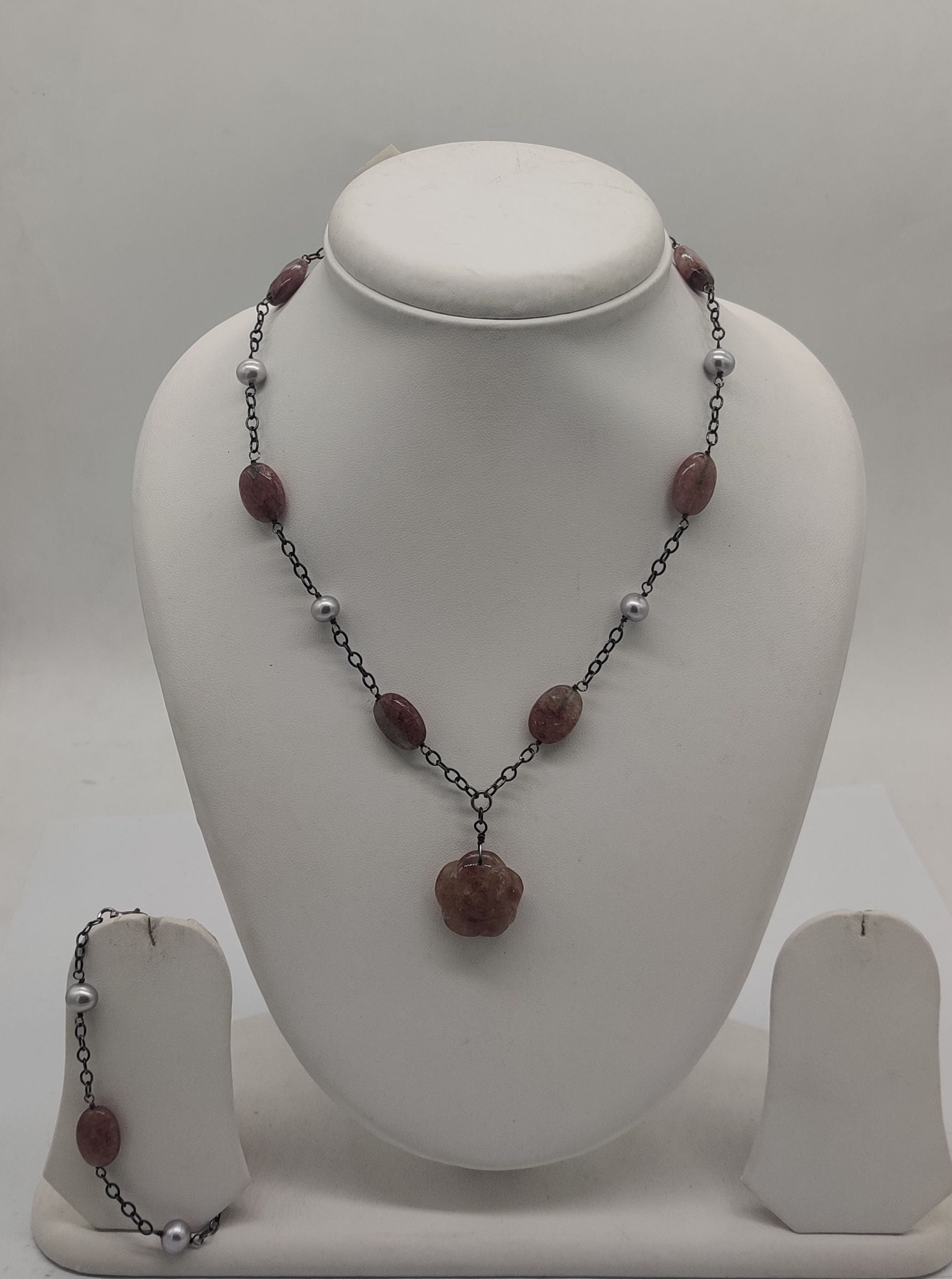 Rustic Ember Stone Pearls Silver Necklace