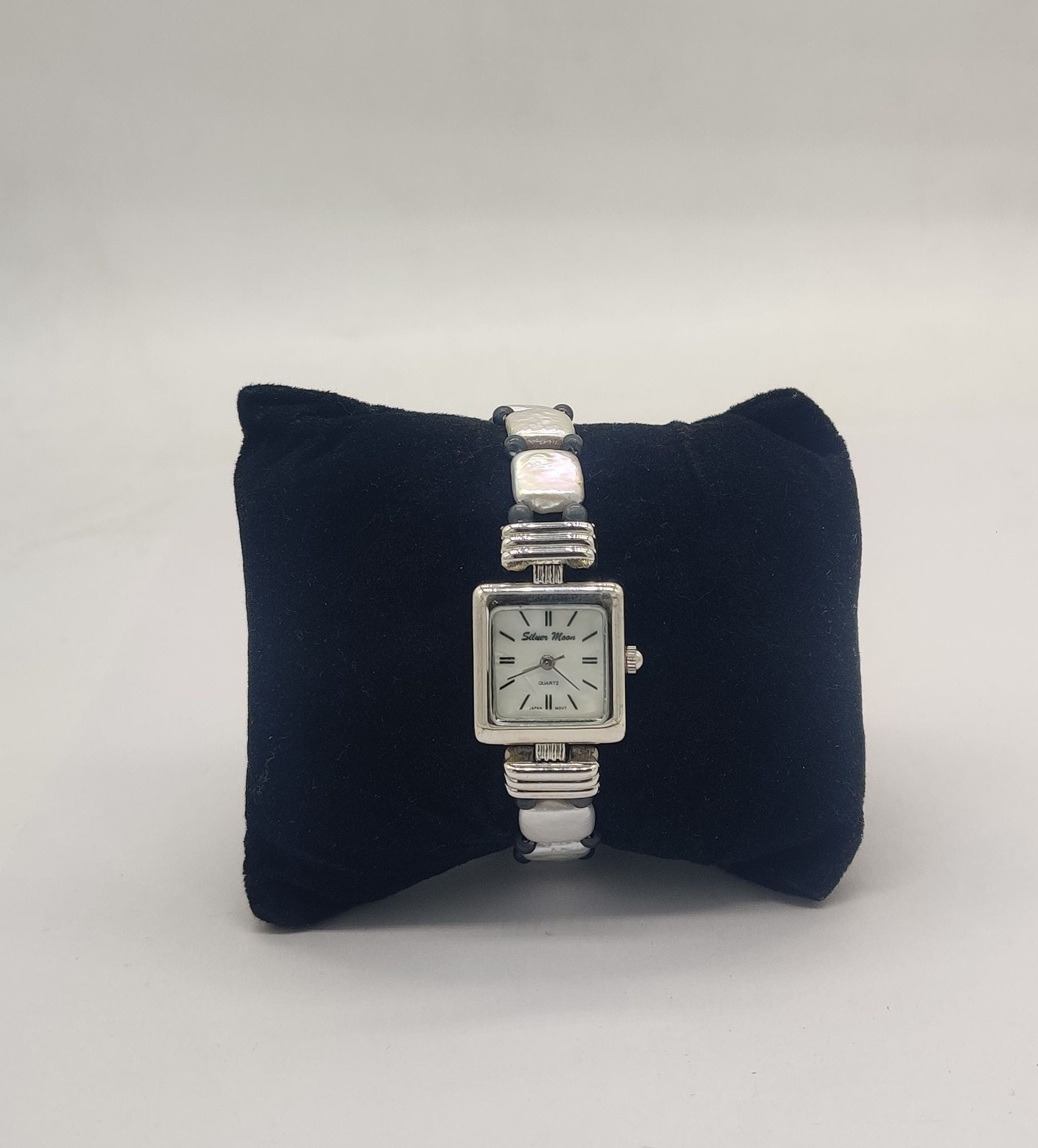JAGDAMBA PERALS WATCHES JPW10104