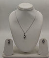 Nature�s Embrace Pearls Silver Pendent Set