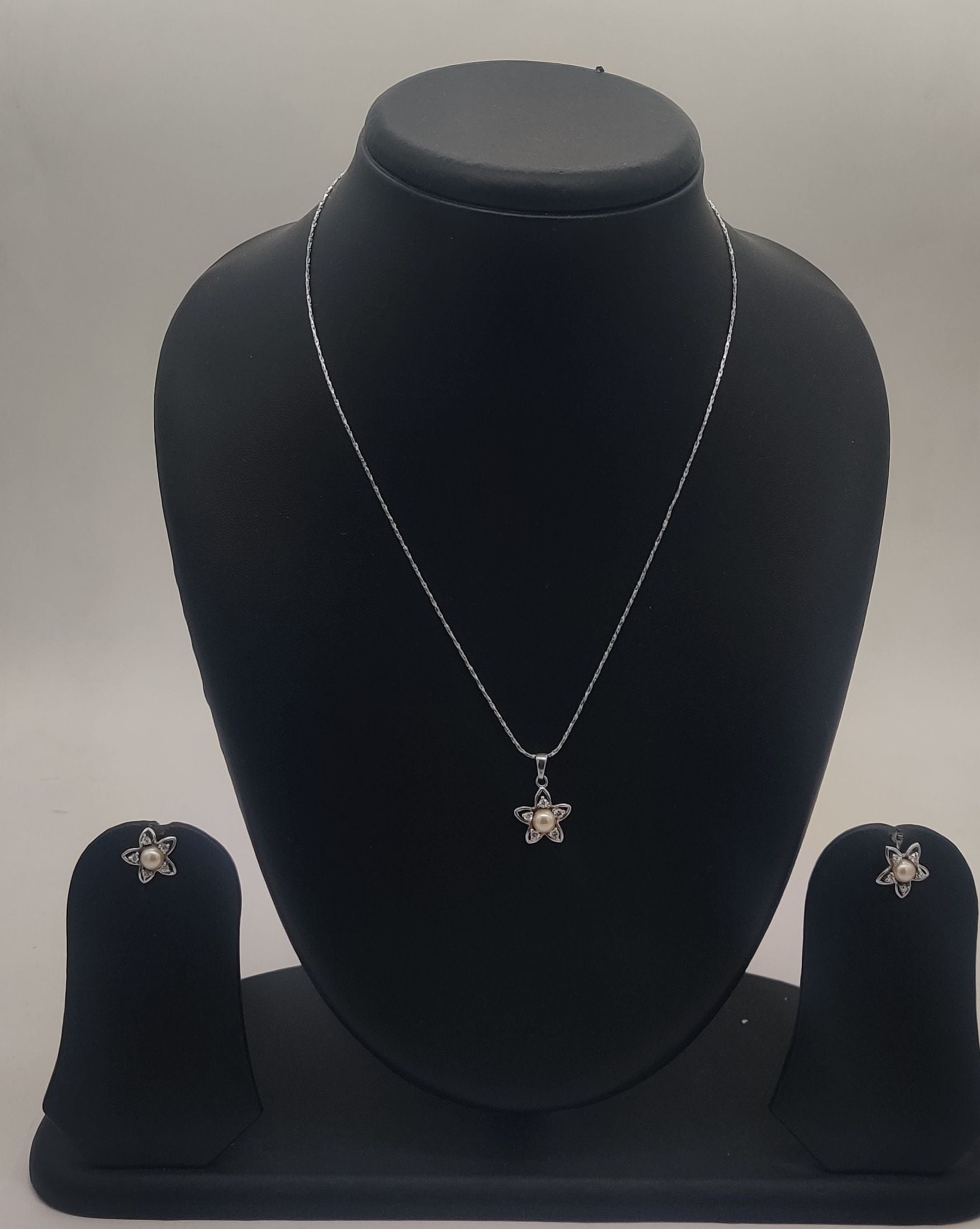 Celestial Pearl Spark Silver Pendent Set