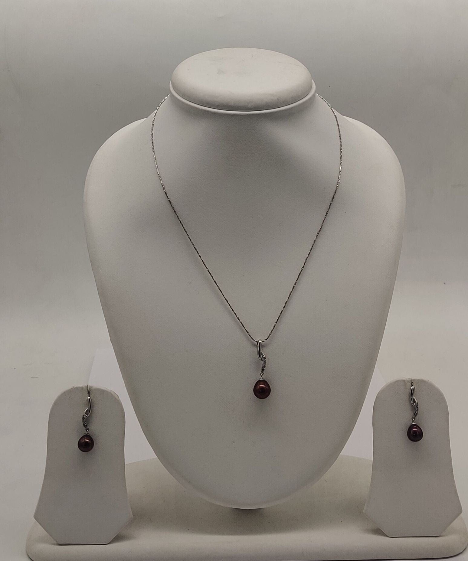 Crystal Curve Pearls Silver Pendent Set