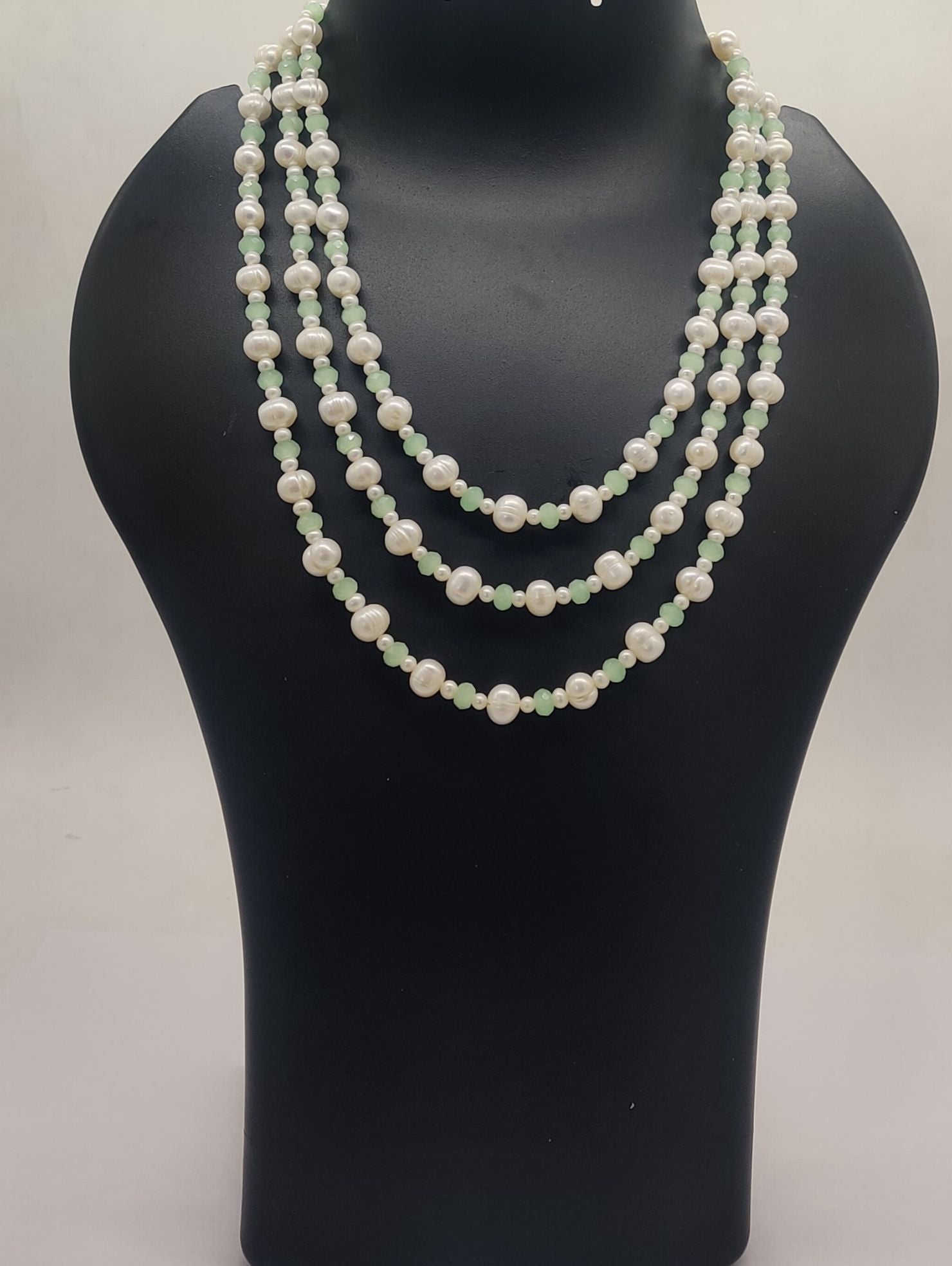 Dewdrop Grace � Classic Pearl & Mint Bead Layers
