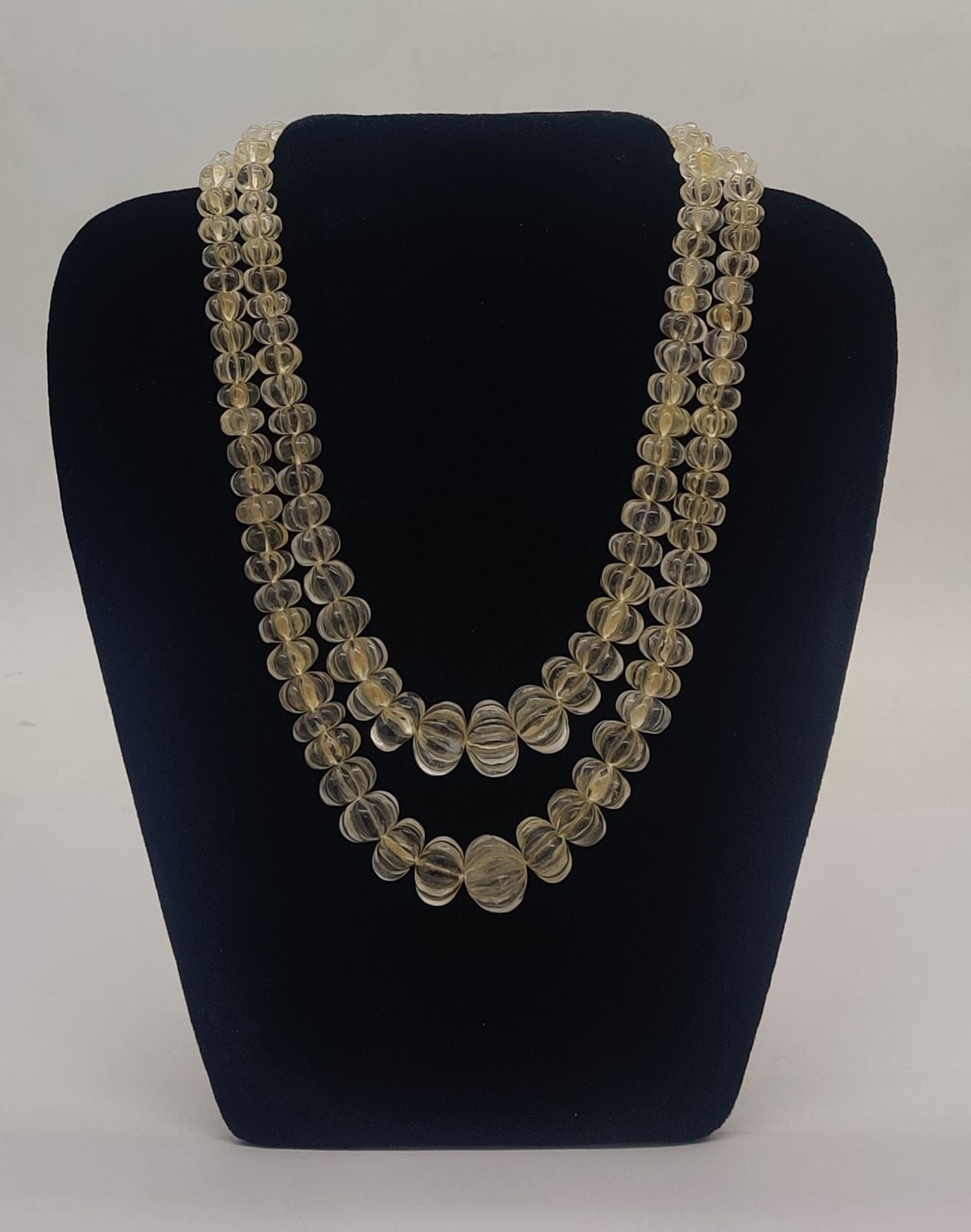 Champagne Flute Ribbed Bead Necklace