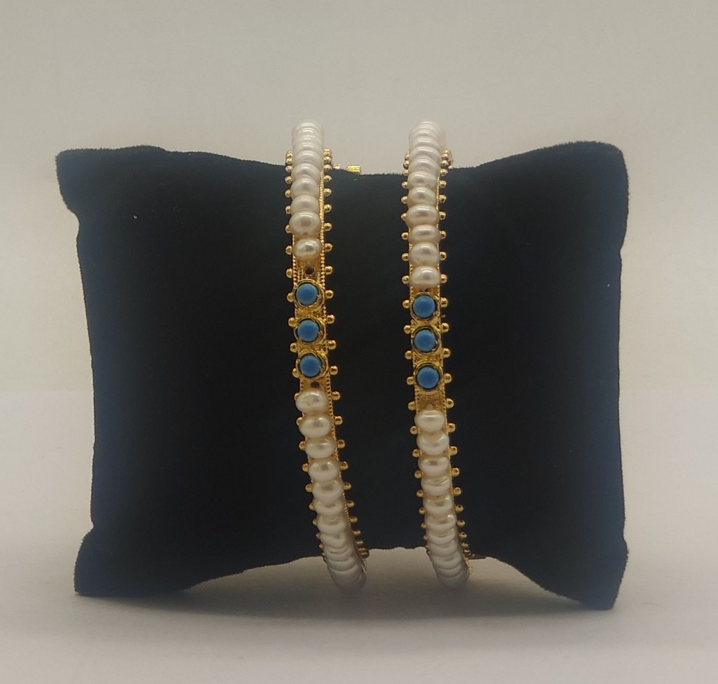 Jagdamba Pearls Bangles1