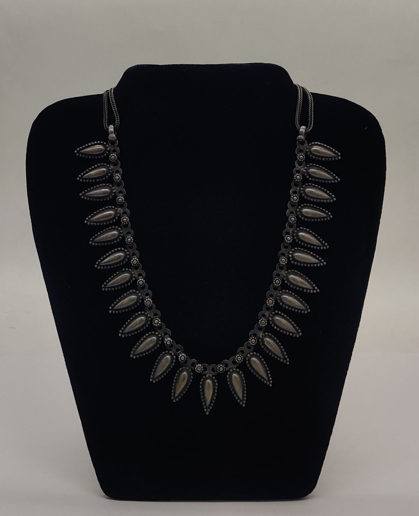 Vanika Textured Leaf Necklace