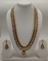 Traditional Pearl pendant Necklace