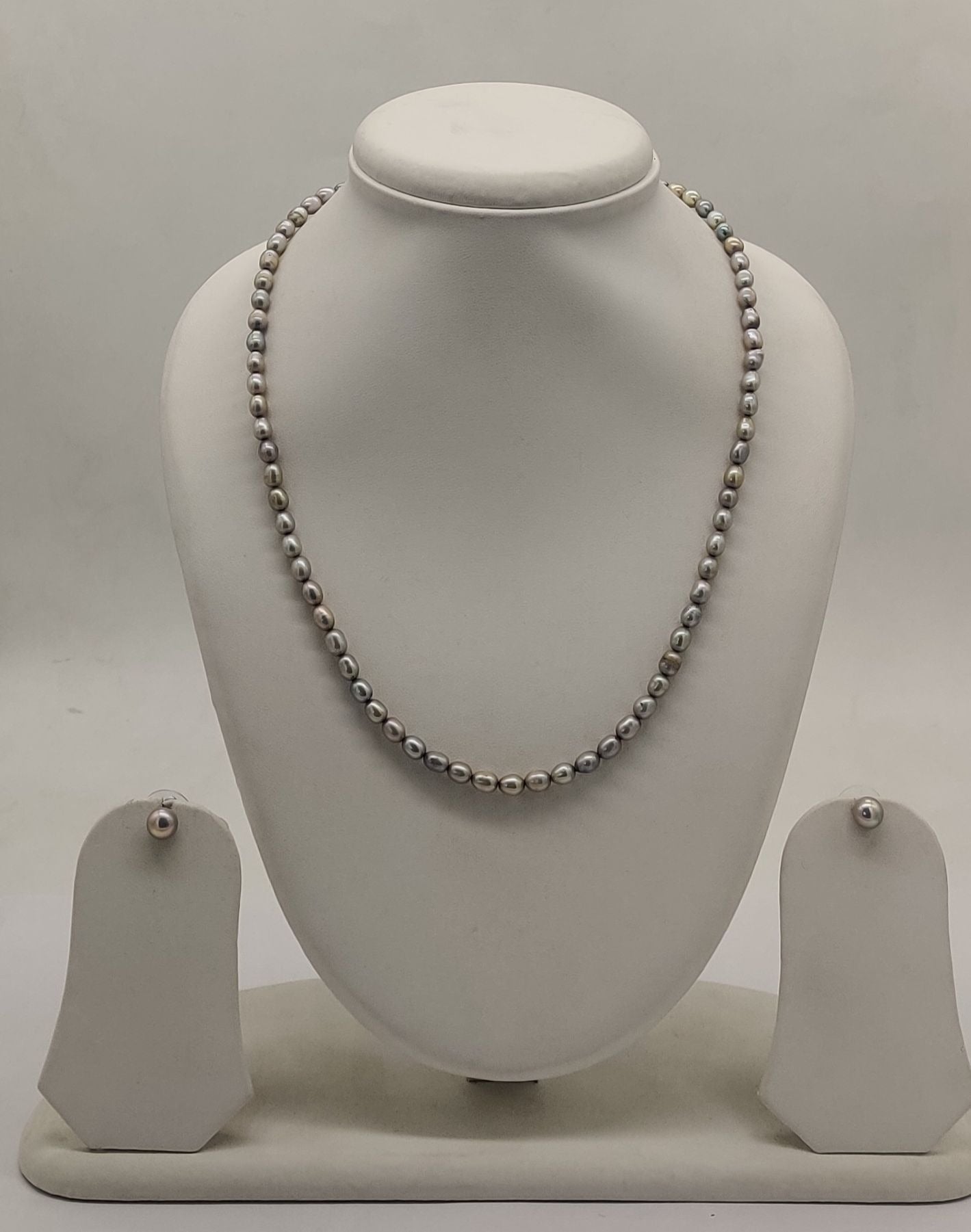 genuine freshwater pearl necklace and earrings set for women crafted with freshwater pearls in single-strand minimalist design