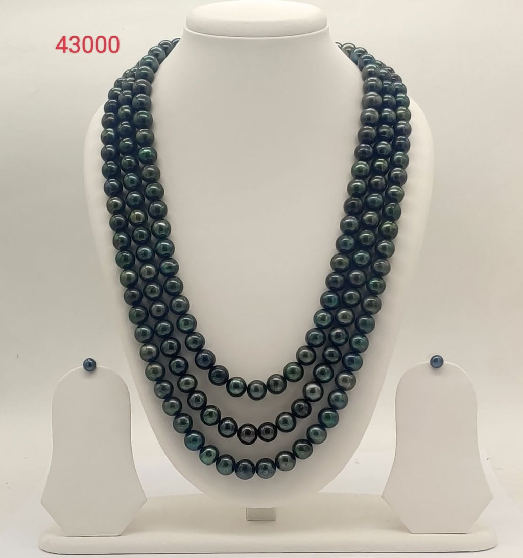 Triple-Strand Black Freshwater Pearl Necklace & Earrings Set