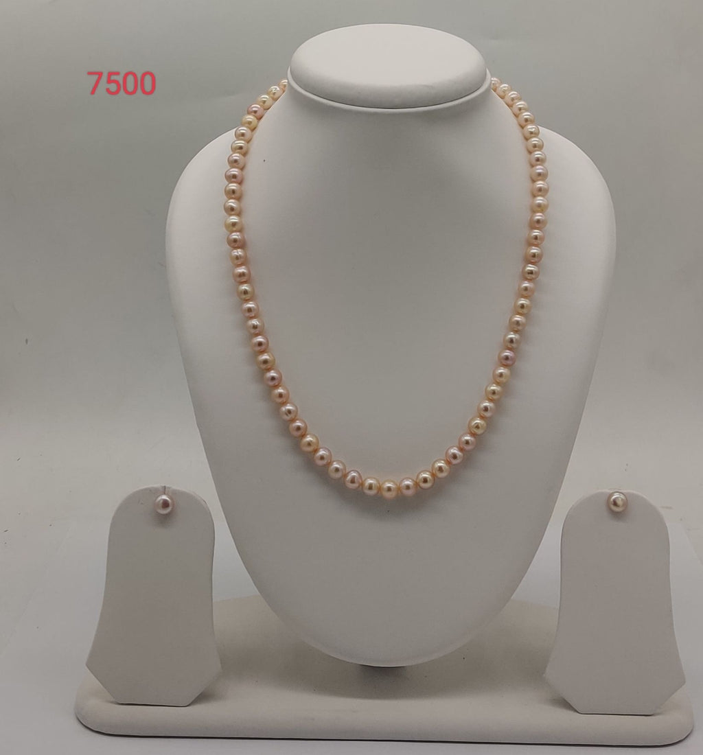 Blush Pink Freshwater Pearl Necklace Set