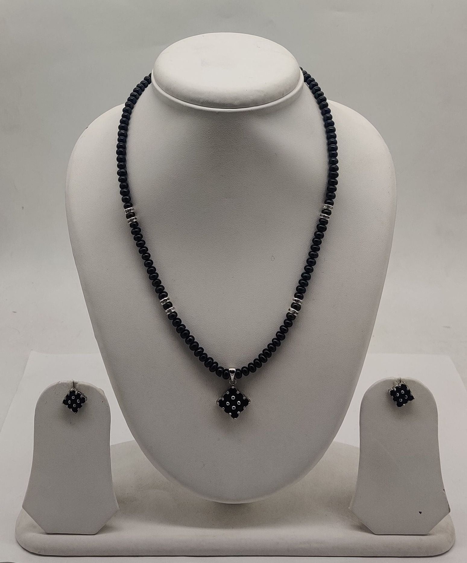 Midnight Square Black Pearl Drop One Line Freshwater Pearl Necklace Set