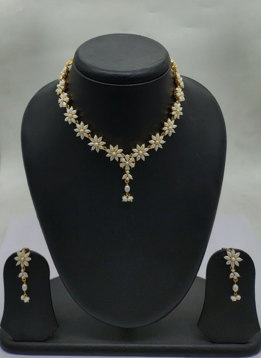 Floral Drop Necklace Set