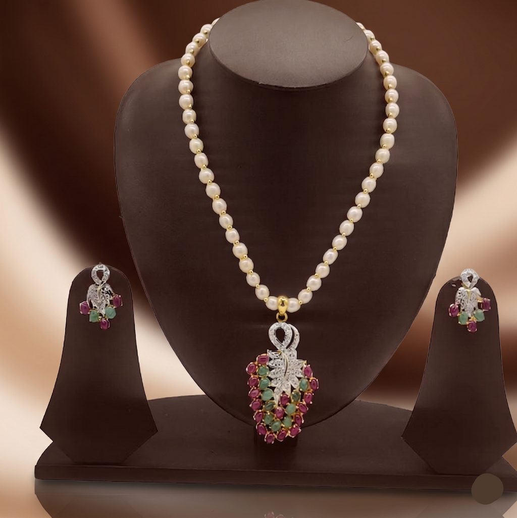 Pearl Necklace & Earrings Set with Pendant