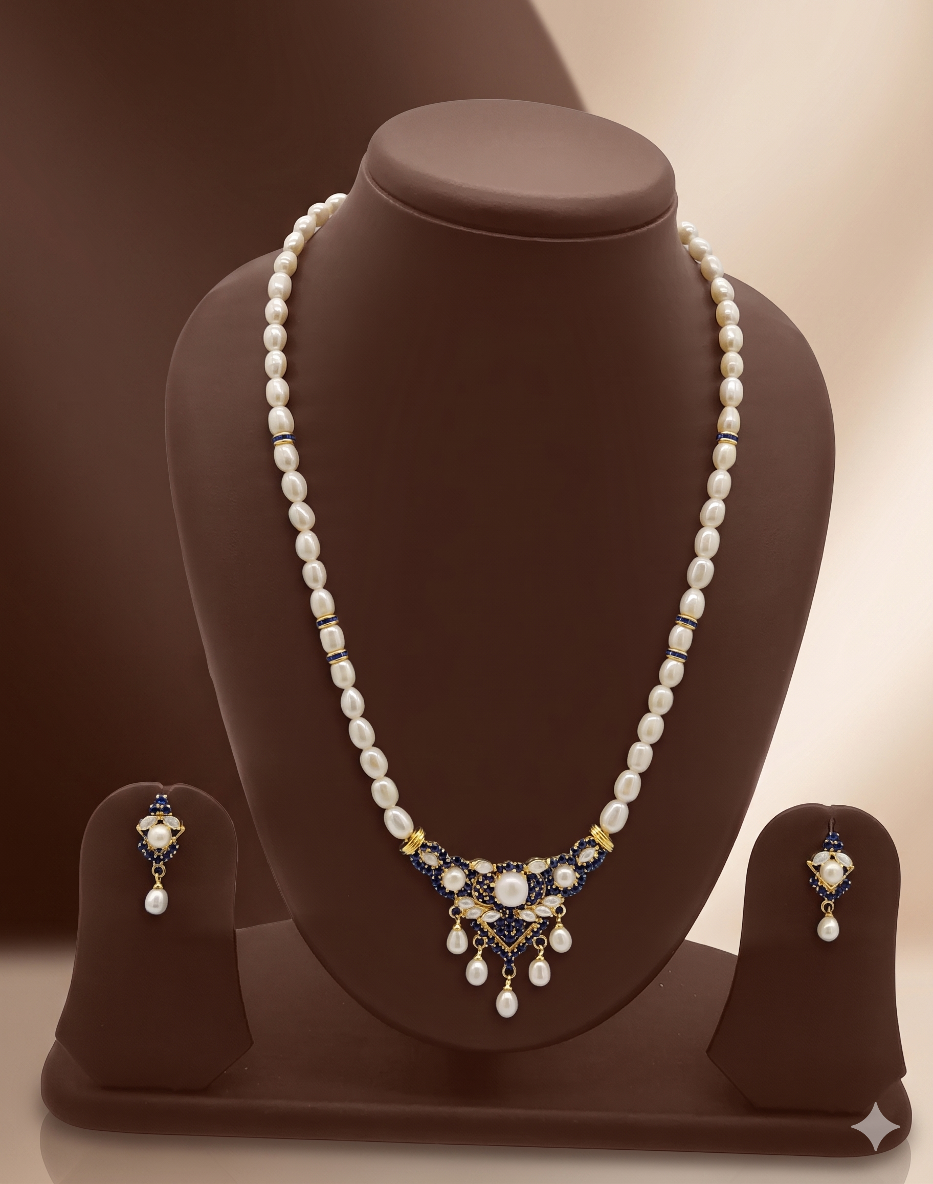 Royal Grace Freshwater Pearl Pendant Set