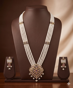 Royal Temple Bloom Pearl Pendent Set