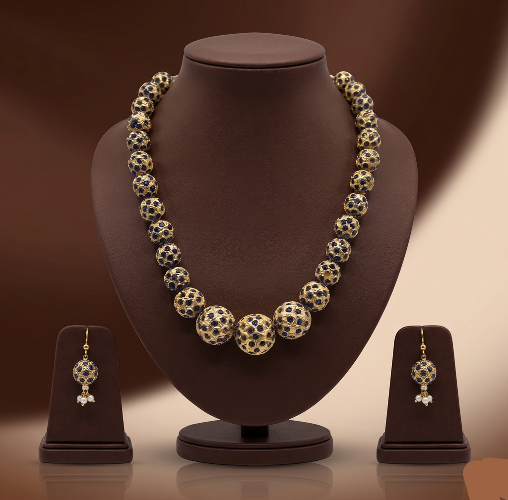 Sapphire Royale blue stone ball necklace set with matching drop earrings.