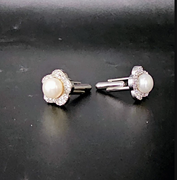 Pearl Blossom Cufflinks