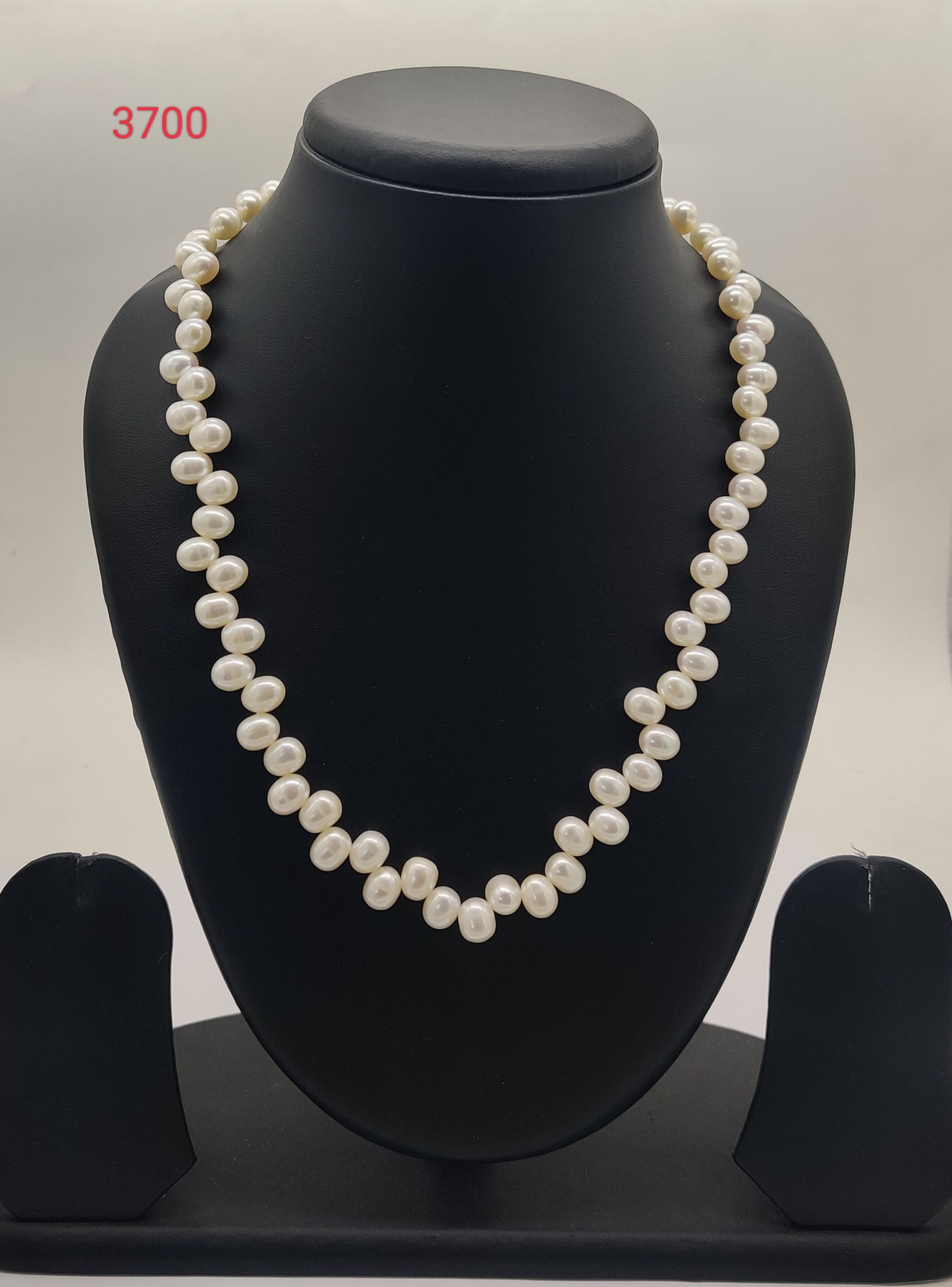 single strand irregular freshwater pearl necklace with natural organic design