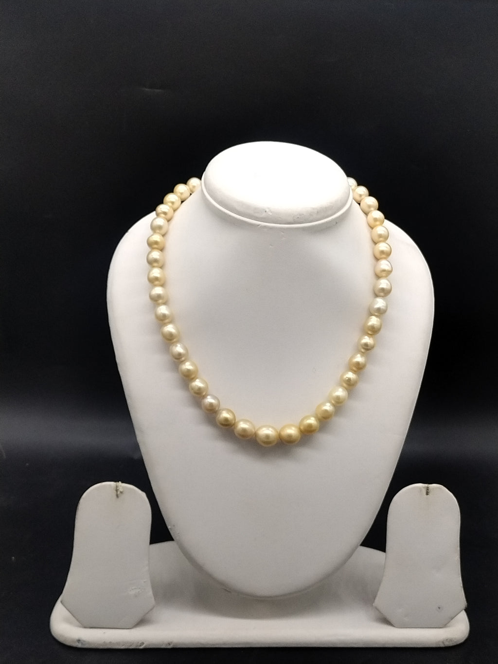 South Sea golden round pearl one-line mala