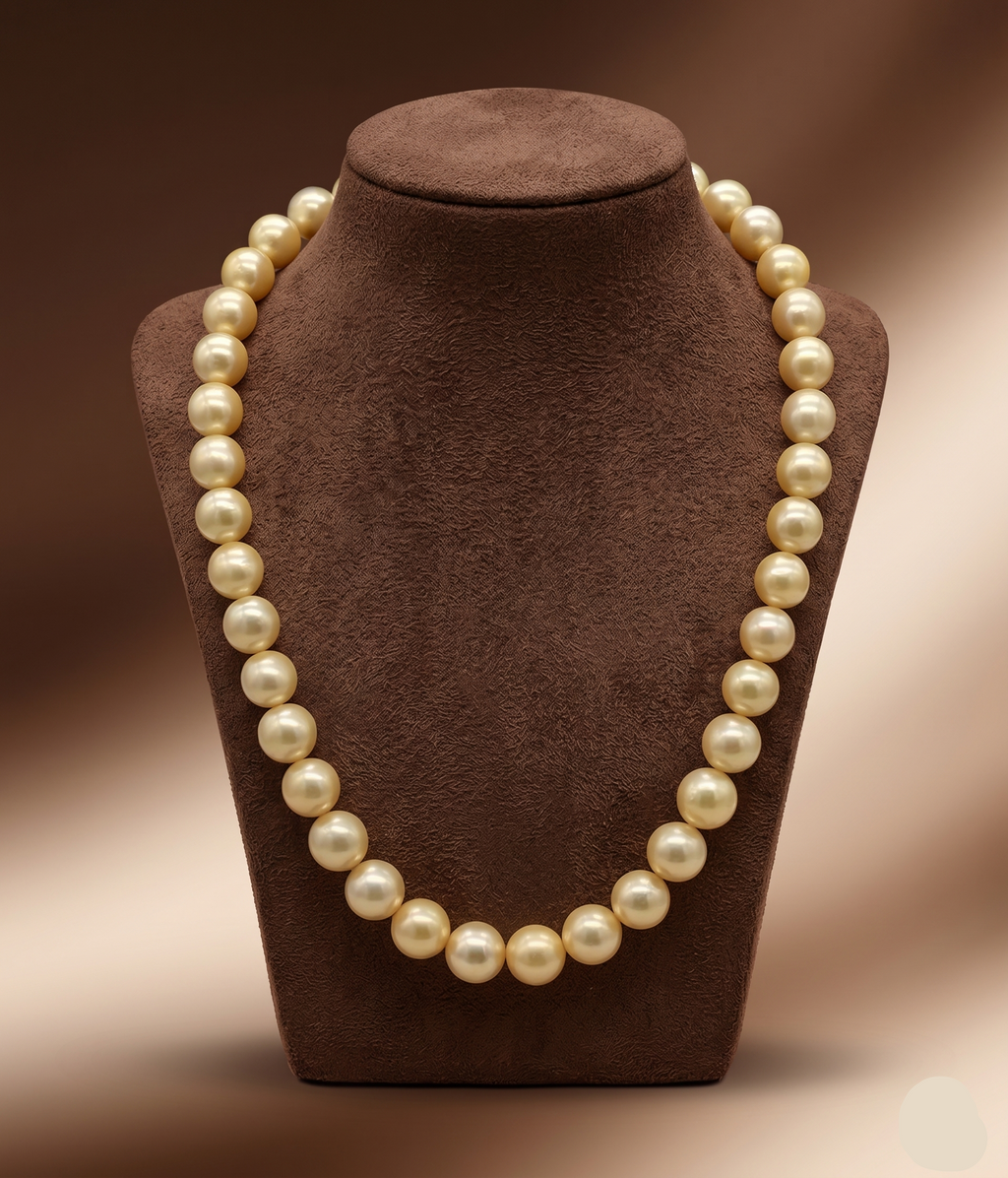 South Sea golden round pearl one-line mala